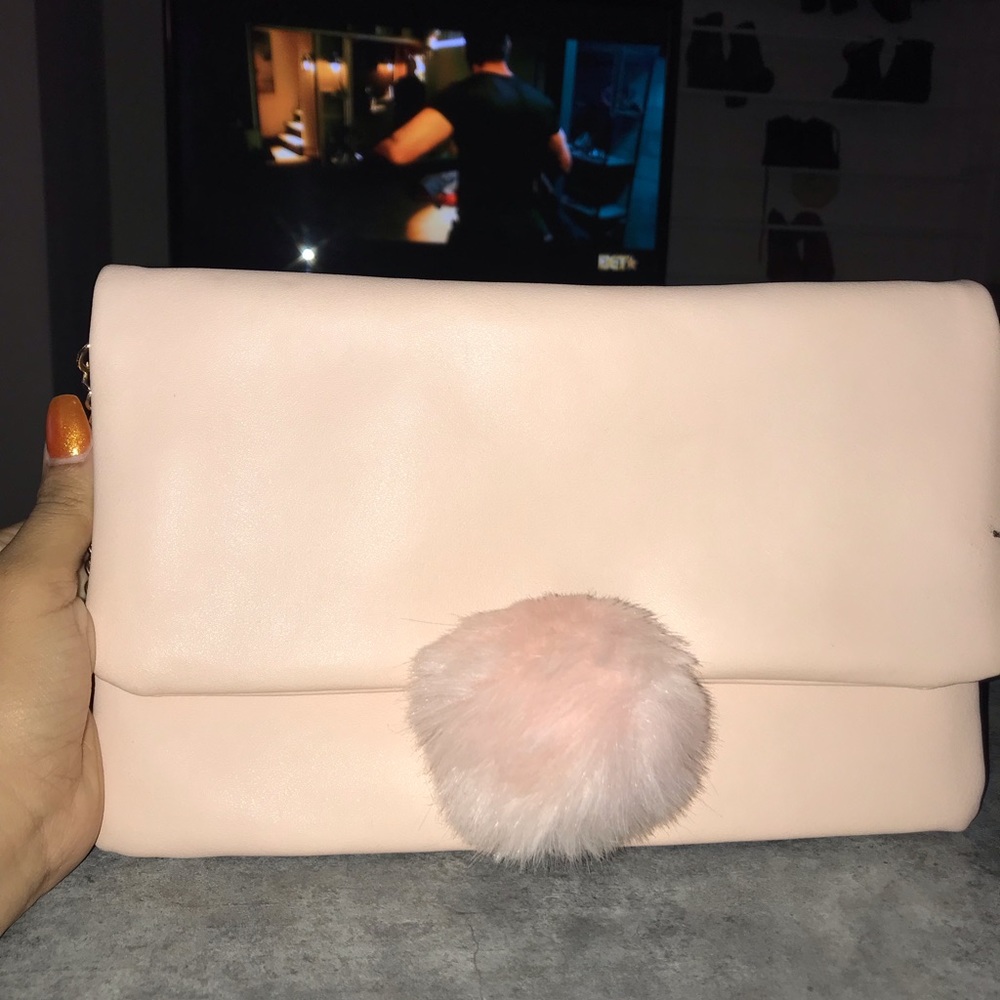 Shoulder bag